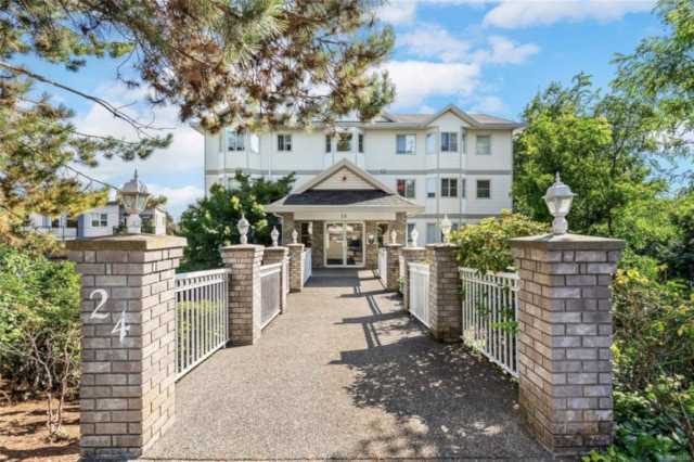 24 Prideaux St #106 Nanaimo, BC V9R 2M4