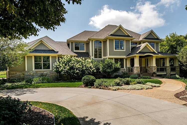 4558 Mayo Woodlands Road SW Rochester, MN 55902