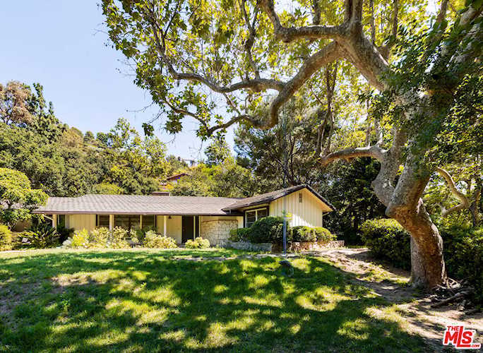 1800 Melhill Way Los Angeles, CA 90049