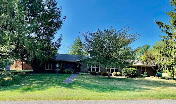 604 Tenikat St Danville, KY 40422