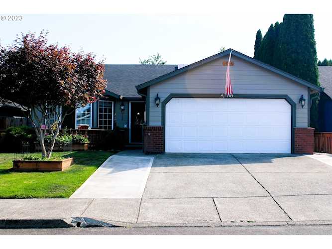 1705 NW 3rd ST Battle Ground, WA 98604