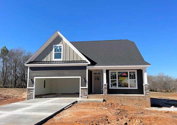 1344 Wellton Place Campobello, SC 29322