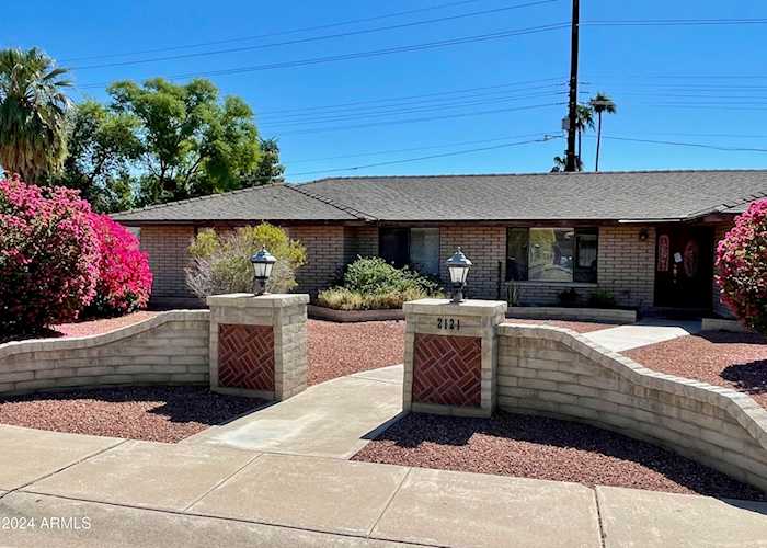 2121 E Huntington Drive Tempe, AZ 85282