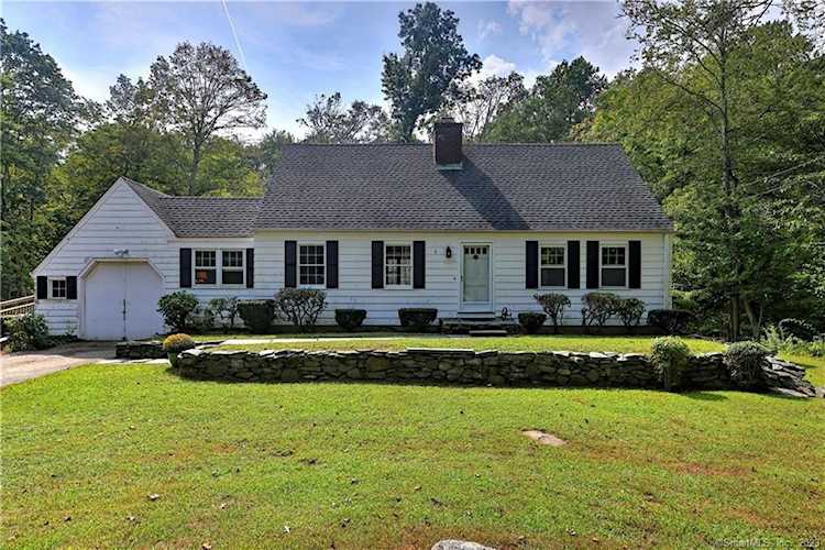 432 Lambert Rd Orange, CT 06477