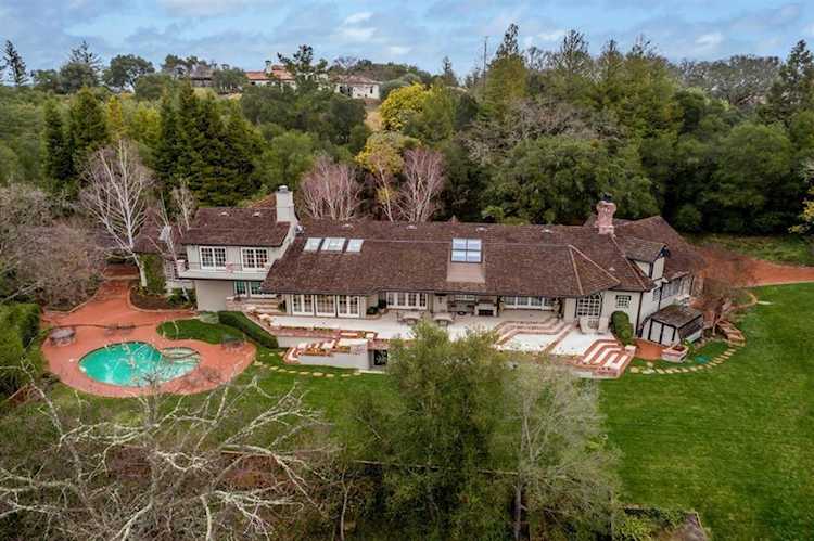165 Farm Rd Woodside, CA 94062