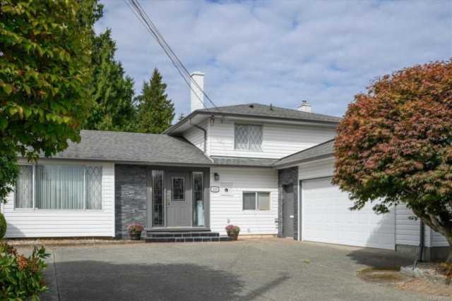 2521 Cosgrove Cres Nanaimo, BC V9S 3P4