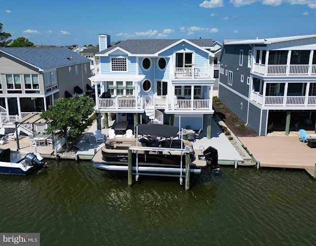 12 Oyster Bay Dr Fenwick Island, DE 19944