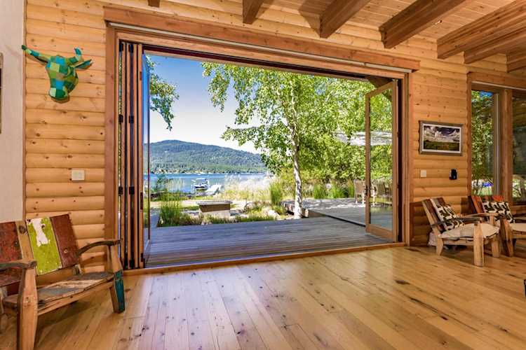 422 Dakota Ave Whitefish, MT 59937