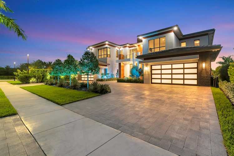 17241 Carretto Court Boca Raton, FL 33496