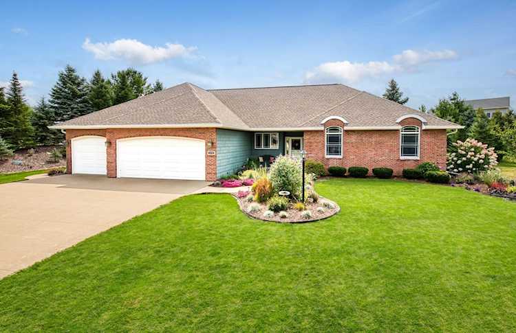 W6941 Rockdale Ln Greenville, Village of Greenville, WI 54942