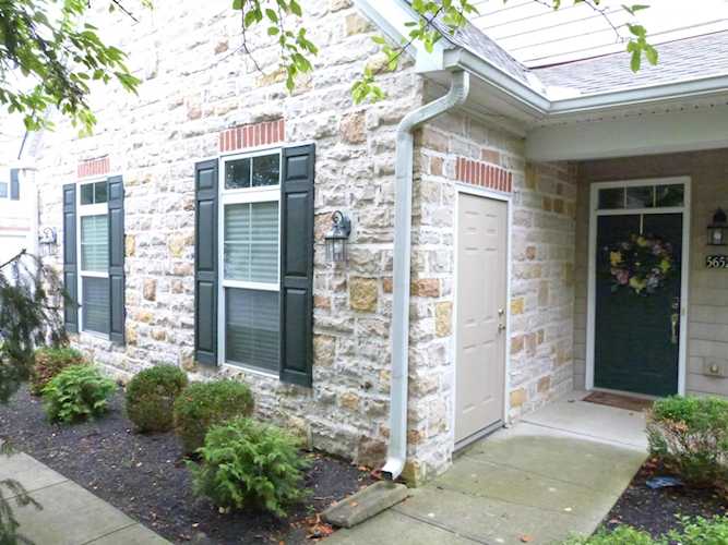 For Sale: $295,000 A condo for sale for sale at 5652 Vessey Court Dublin, OH 43016 - Franklin. MLS 223029389 - Fabulous Upper Level End Unit at Broadway Condominium, with 3 Beds, 2 Full Baths & 2 Car Attached... Photo 1