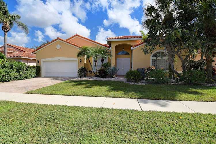 5258 Landon Circle Boynton Beach, FL 33437