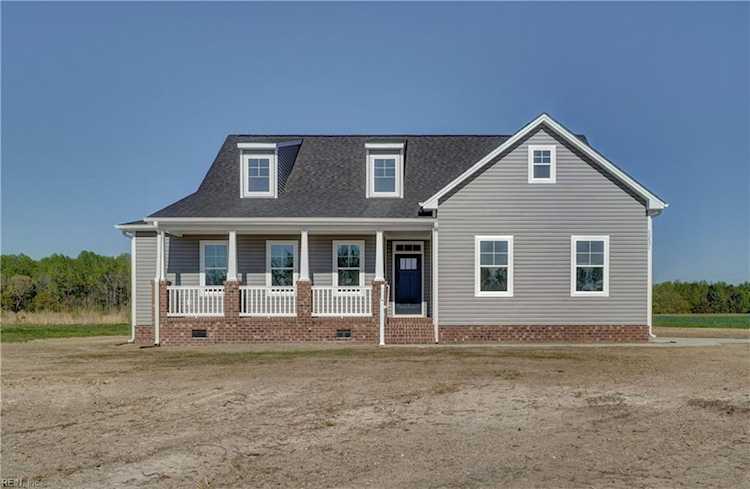 670 Longstreet Ln Suffolk, VA 23437