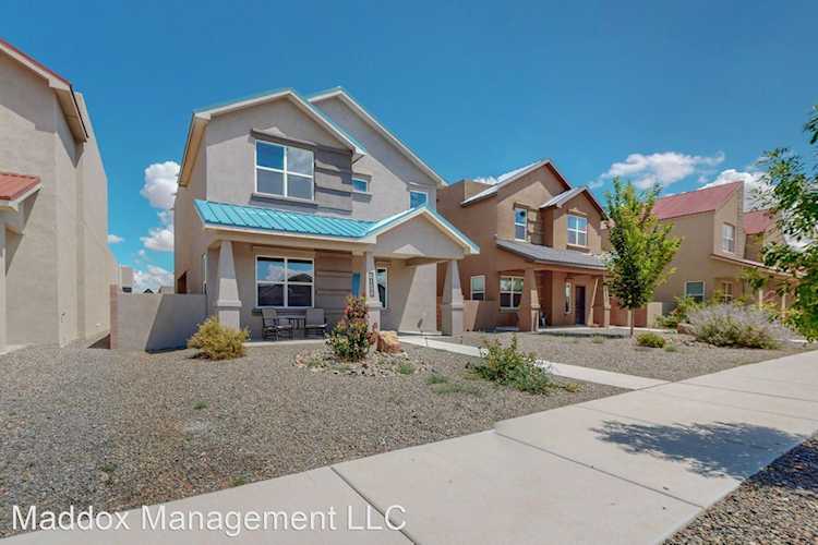 6108 Strand Loop SE Albuquerque, NM 87105