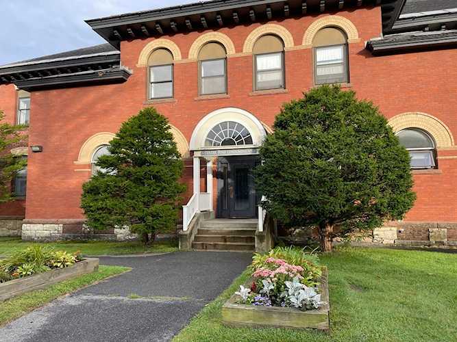 60 North St #14 Dalton, MA 01226