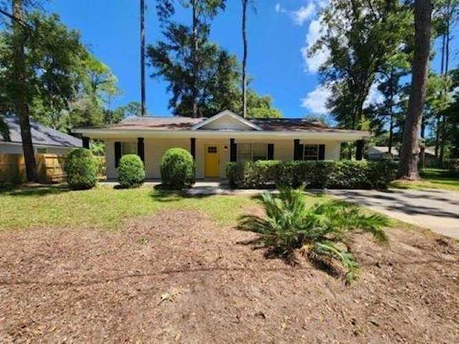 33 Graham Trl Crawfordville, FL 32327