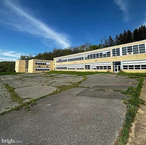 100 Franklin Ave Lewistown, PA 17044