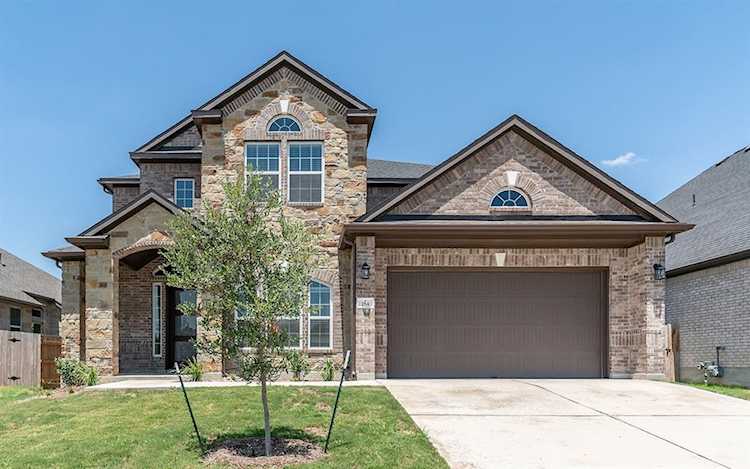 184 Manzanita DR Buda, TX 78610