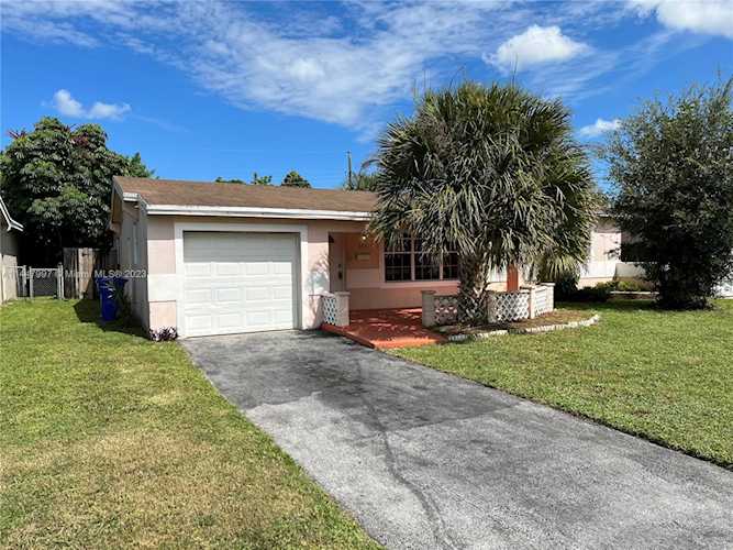 2931 Utopia Dr Miramar, FL 33023