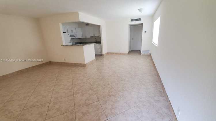 486 Saxony #k Delray Beach, FL 33446