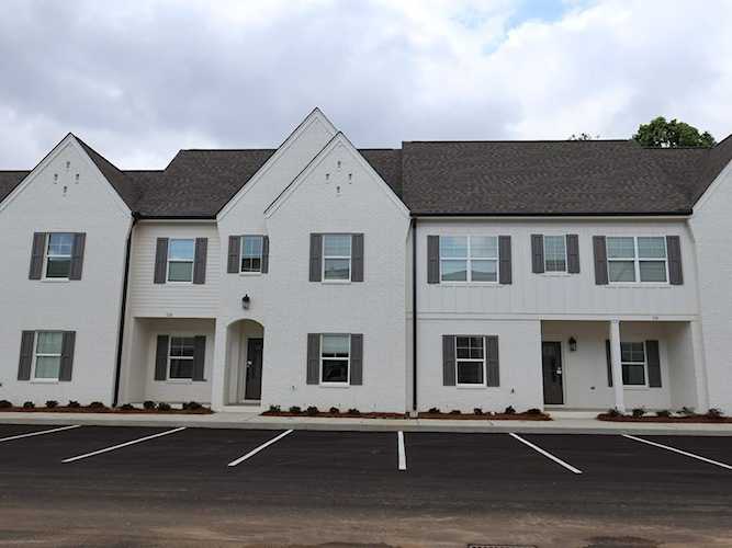 608 Meadow Crest Circle Oxford, MS 38655