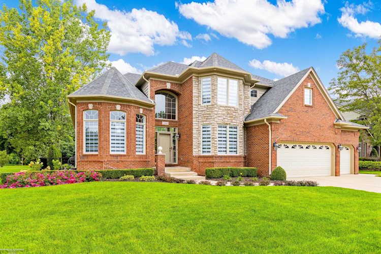 13265 Windham Dr Dr Washington Twp, MI 48094