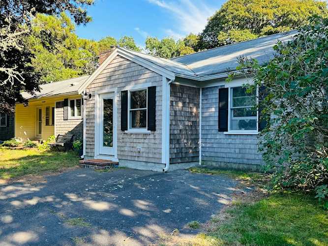 31 Great Hill Road Chatham, MA 02633