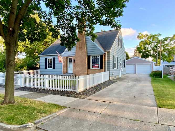 402 Maple Ave Fond Du Lac, City of Fond du Lac, WI 54935-3613