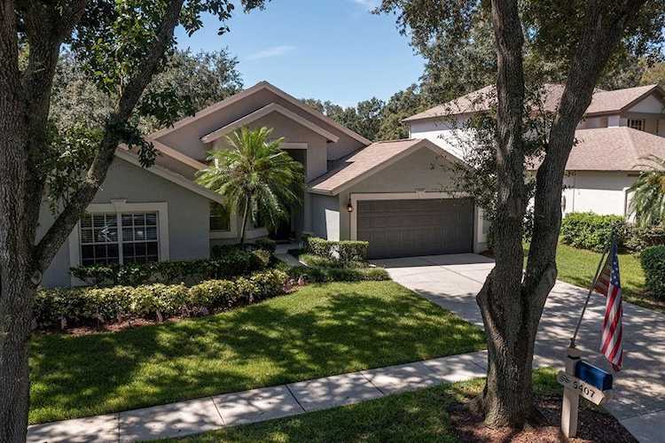 5407 Twin Creeks Dr Valrico, FL 33596