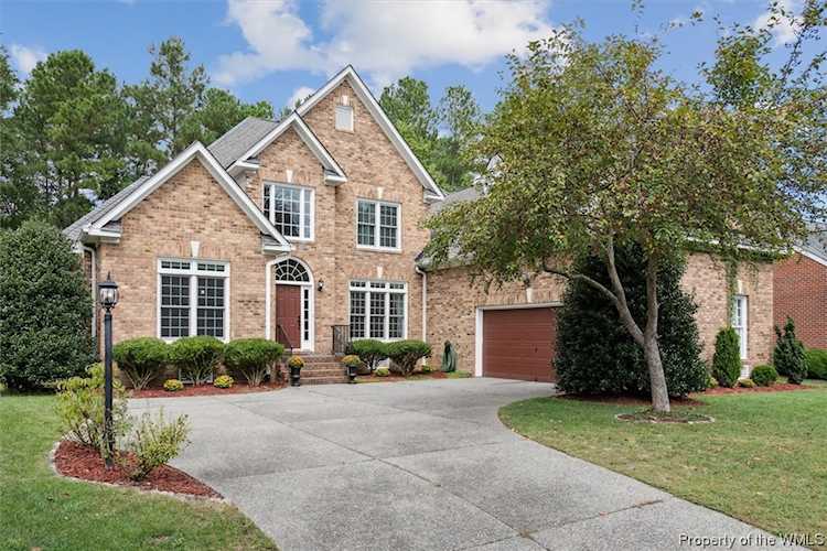 6041 Brickshire Dr Providence Forge, VA 23140