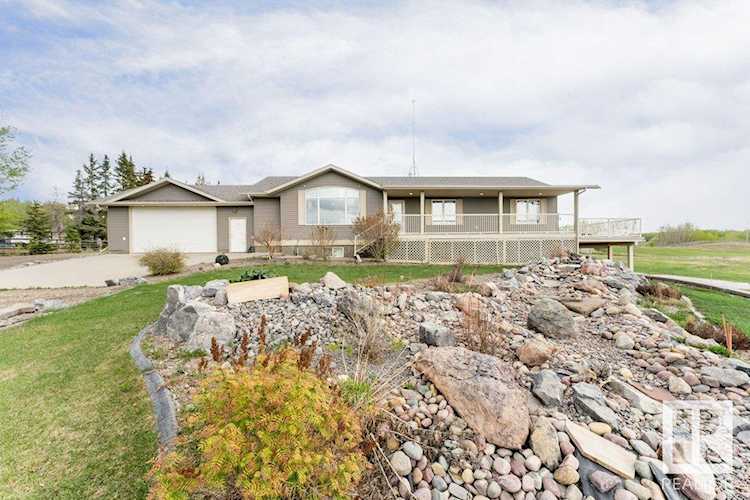 55 22111 Twp Rd 510 Rural Leduc County, AB T0B 3M2