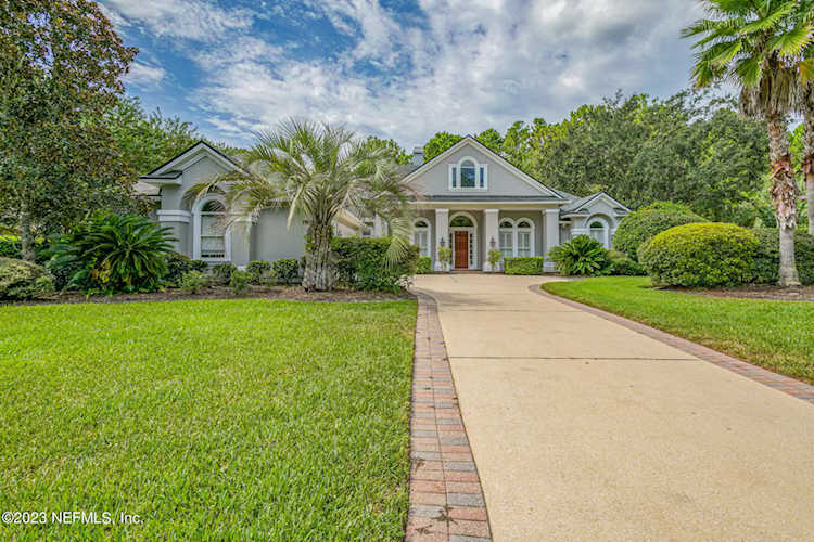 609 S Pokeberry PL St Johns, FL 32259