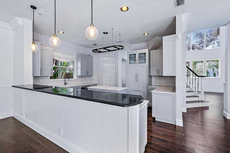 1710 SW 2nd Avenue Boca Raton, FL 33432