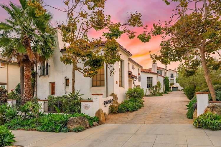 1021 Laguna St #3 Santa Barbara, CA 93101