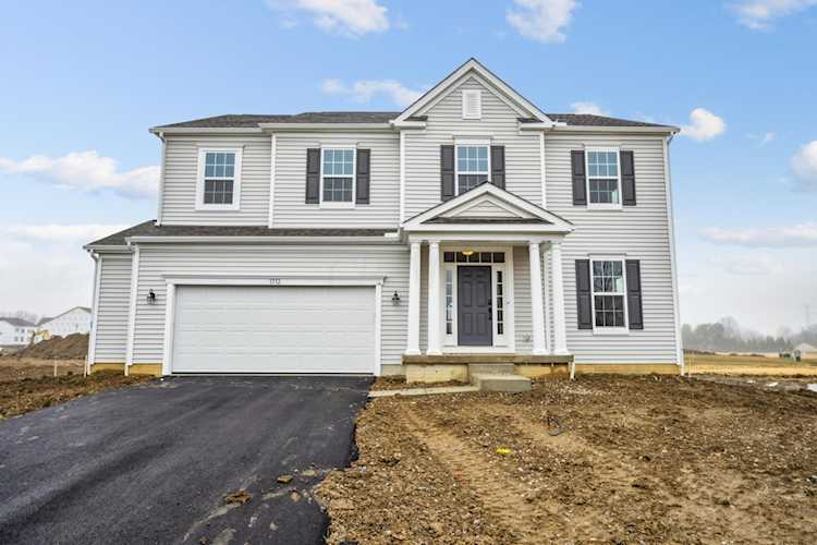 1712 Maple Heights Drive Delaware, OH 43015
