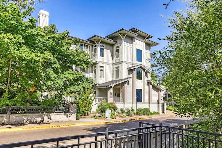 71 Water St #204 Ashland, OR 97520
