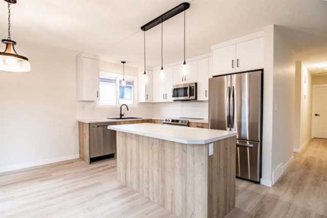 10 Norquay St Red Deer, AB T4P 2C1