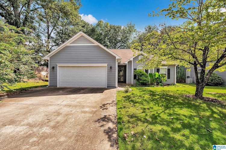 140 Cambridge Pointe Drive Alabaster, AL 35007