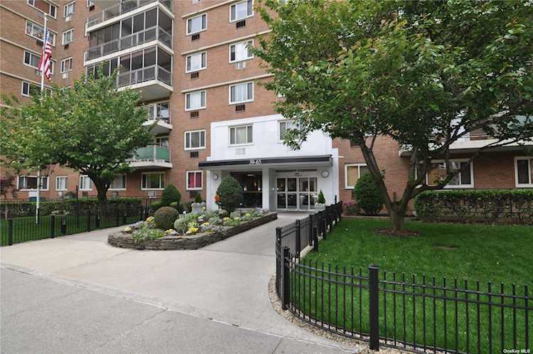 39-65 52nd St #7V Woodside, NY 11377