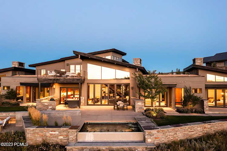 7235 N Starlight Circle Heber City, UT 84032