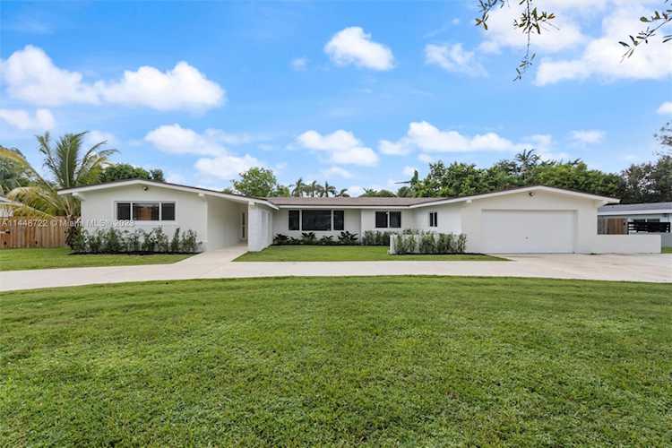 7240 SW 125th St Pinecrest, FL 33156