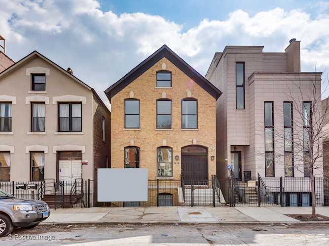 1635 W Pierce Ave #1 Chicago, IL 60622
