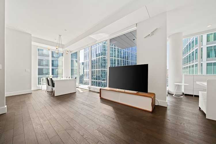 22 Liberty Dr #11G Boston, MA 02210