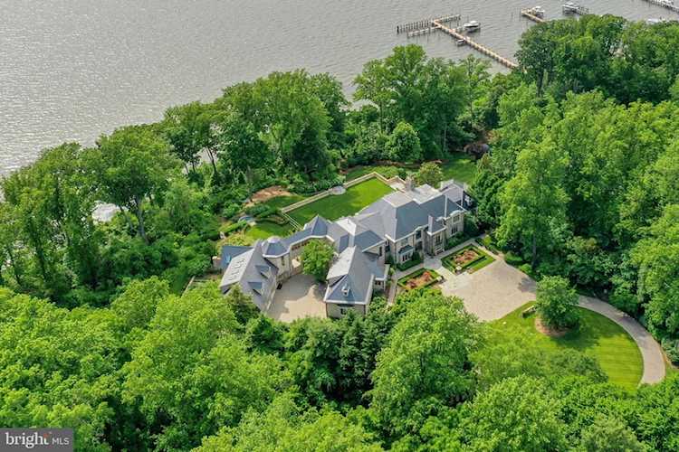 938 Old County Rd Severna Park, MD 21146