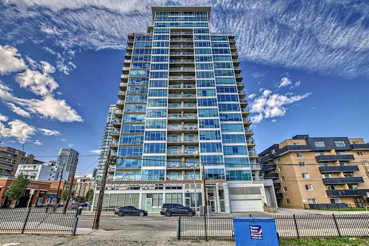 188 15 Ave SW #204 Calgary, AB T2R 1S4