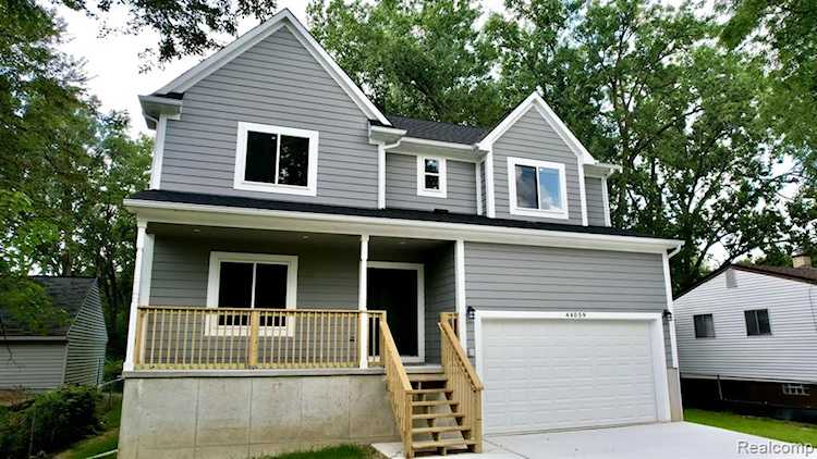 44059 Davis Dr Utica, MI 48317