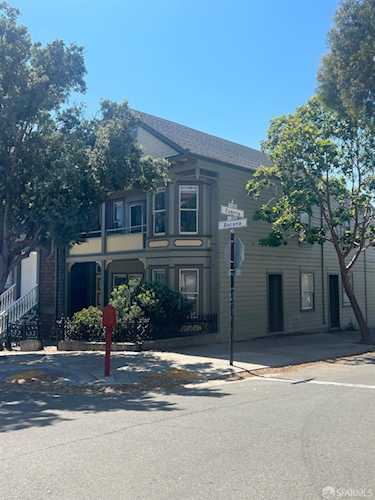 520 Eugenia Avenue San Francisco, CA 94110