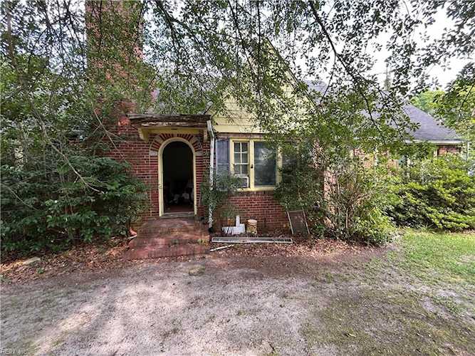 27866 Walters Hwy Carrsville, VA 23315