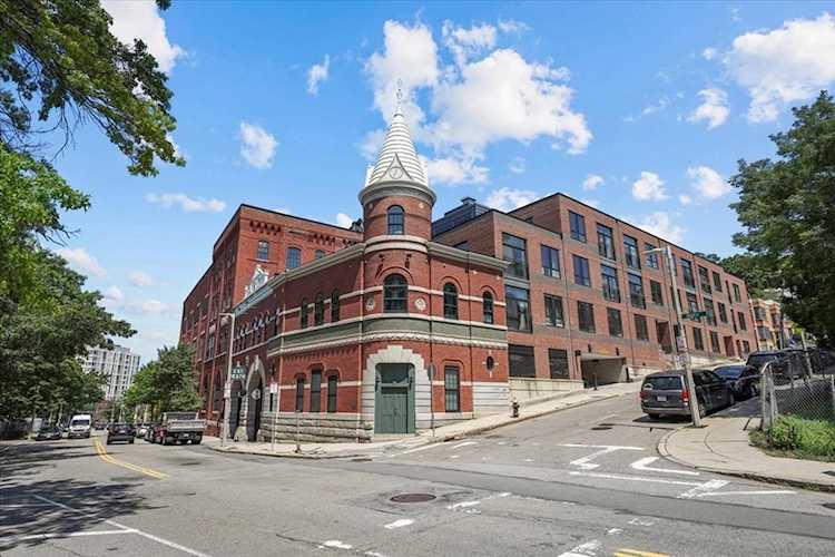 251 Heath St #215 Boston, MA 02130
