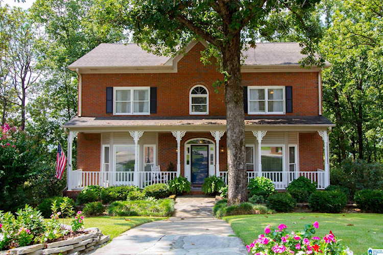 210 Newgate Circle Alabaster, AL 35007